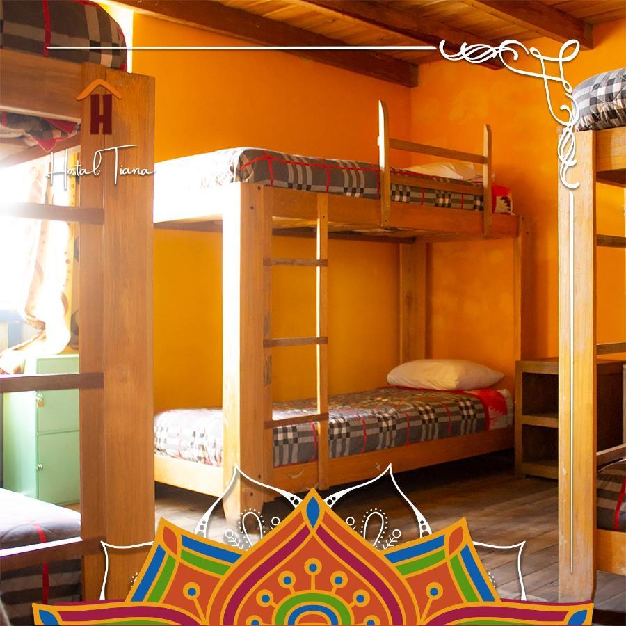 Hostal Cafe Tiana Латакунґа Екстер'єр фото