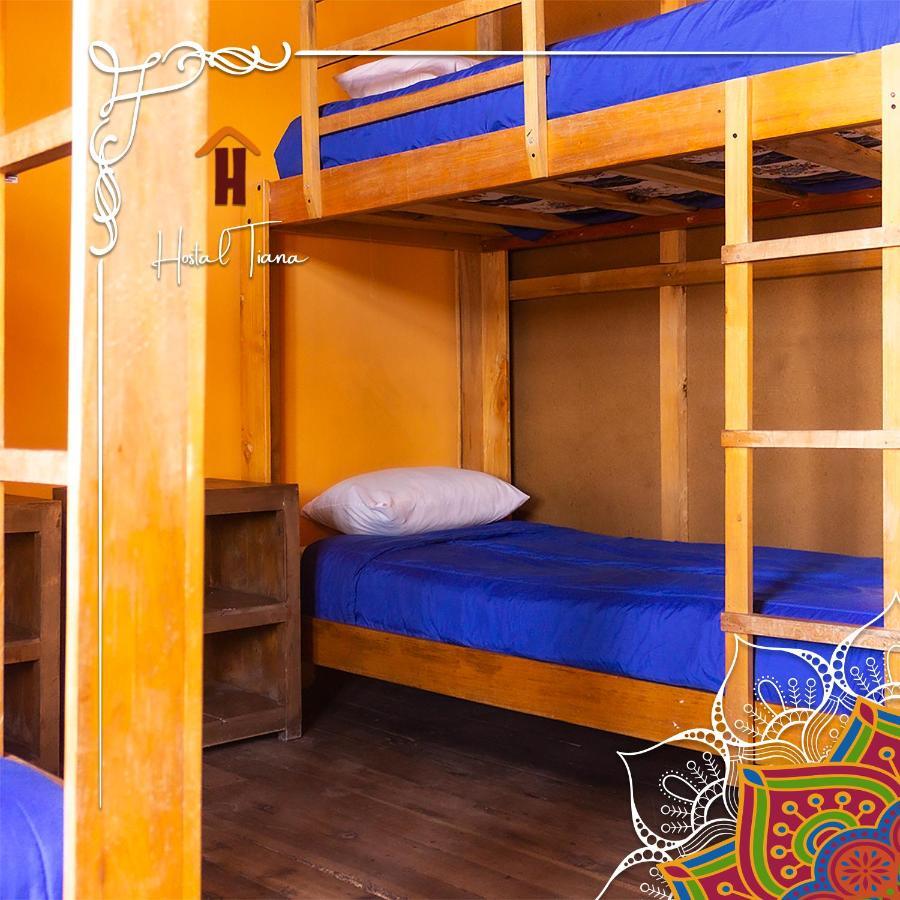 Hostal Cafe Tiana Латакунґа Екстер'єр фото