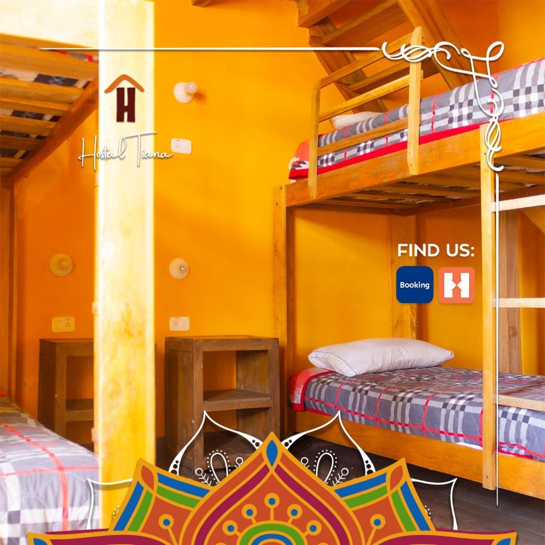 Hostal Cafe Tiana Латакунґа Екстер'єр фото