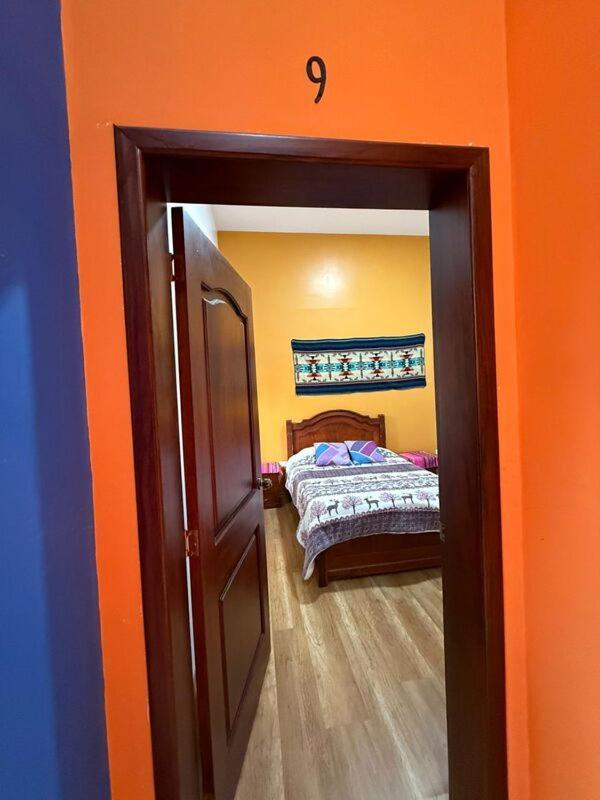 Hostal Cafe Tiana Латакунґа Екстер'єр фото