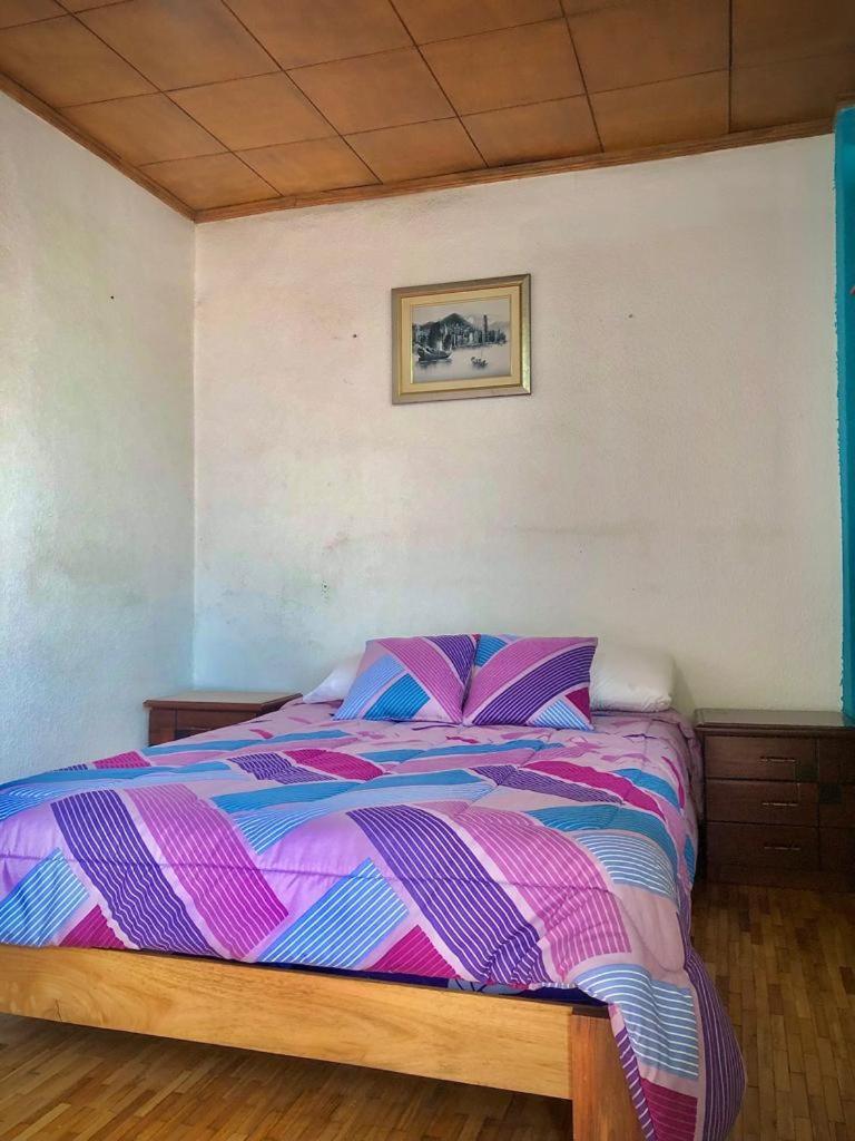 Hostal Cafe Tiana Латакунґа Екстер'єр фото