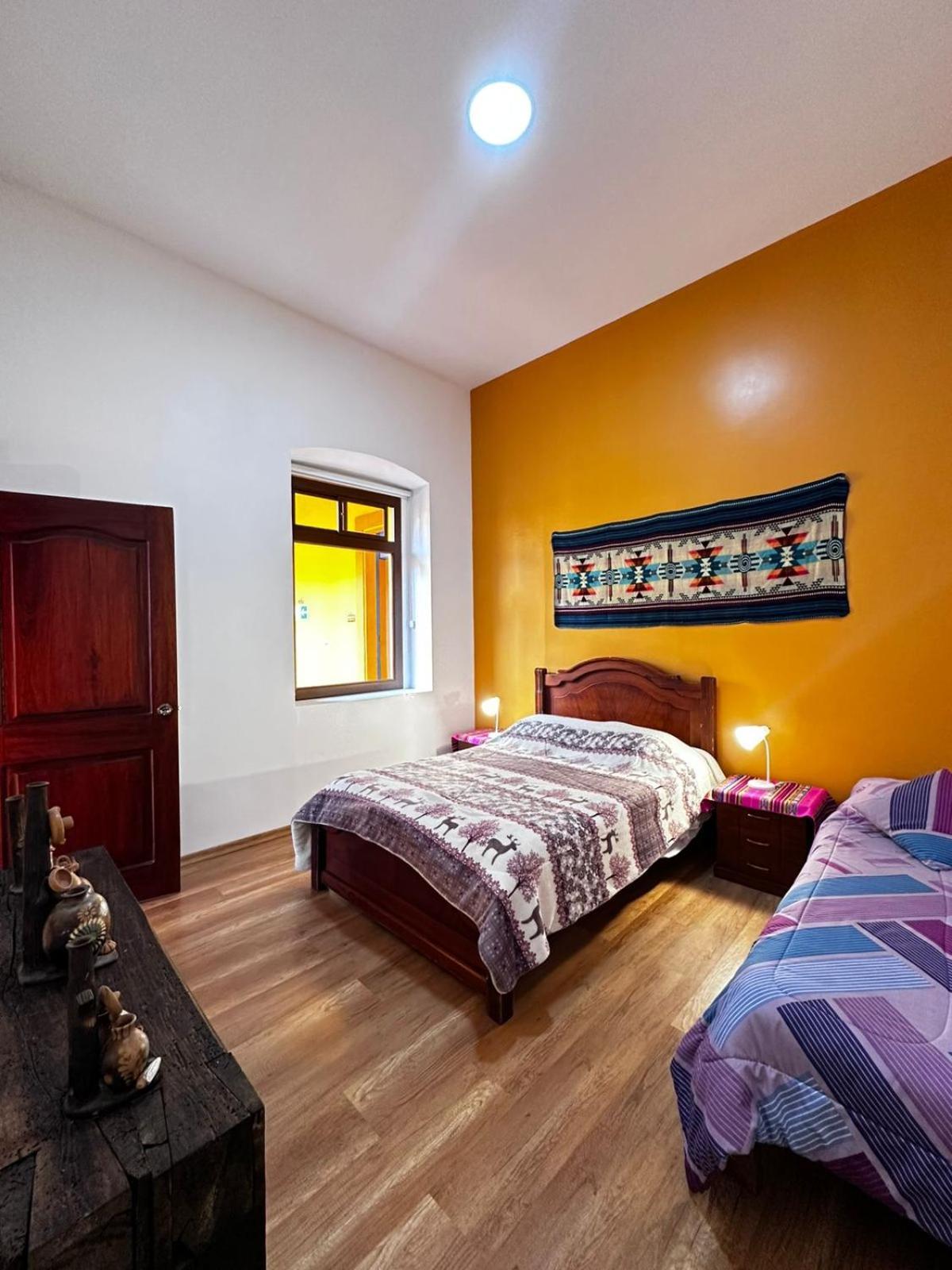 Hostal Cafe Tiana Латакунґа Екстер'єр фото