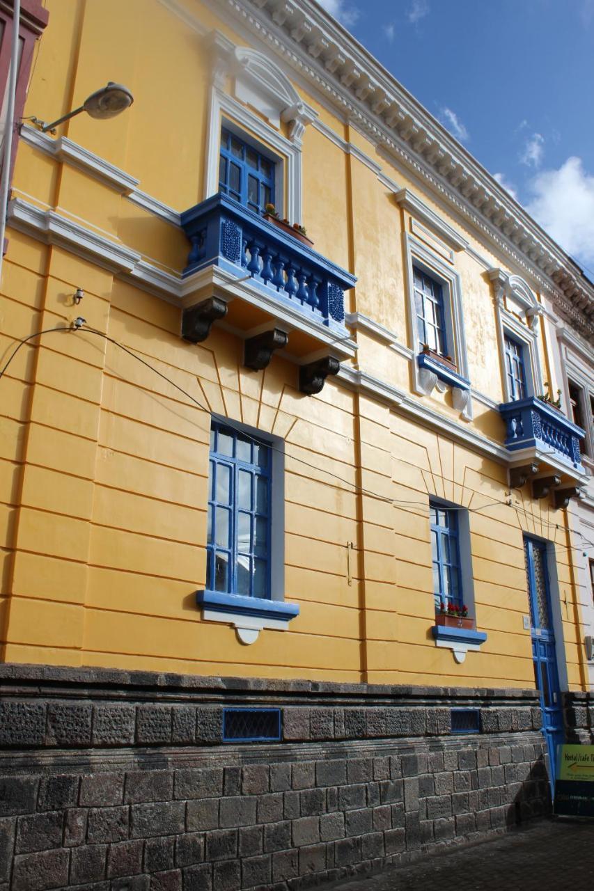 Hostal Cafe Tiana Латакунґа Екстер'єр фото